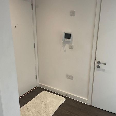 Apartament Malixa Uk Croydon Zewnętrze zdjęcie