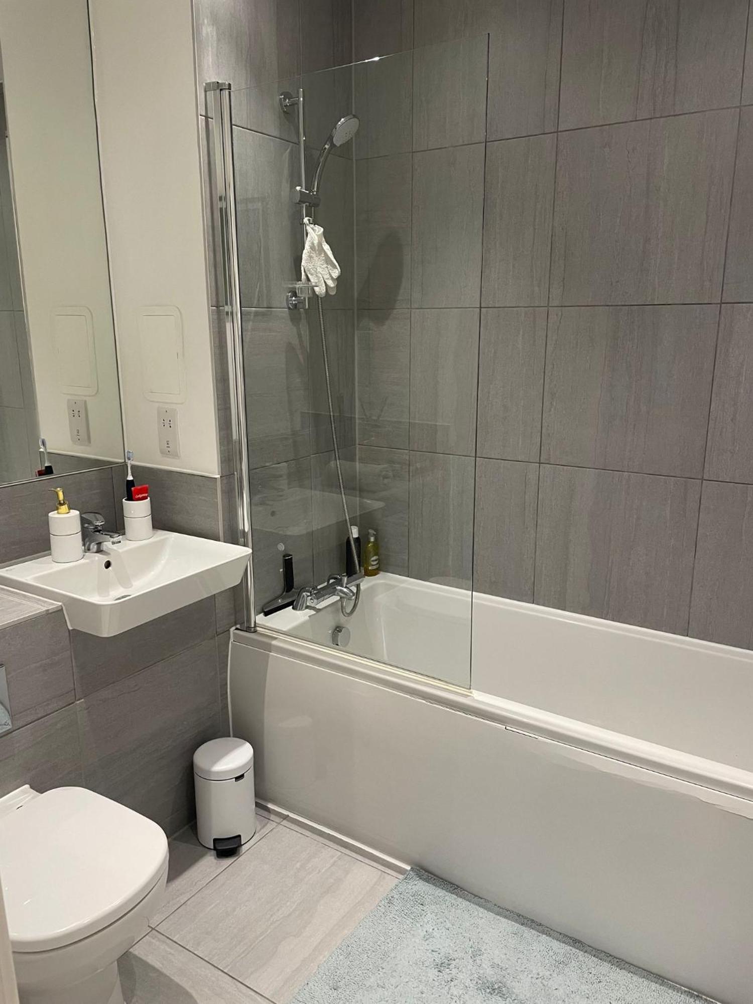 Apartament Malixa Uk Croydon Zewnętrze zdjęcie